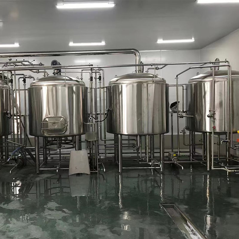 德保精酿啤酒设备