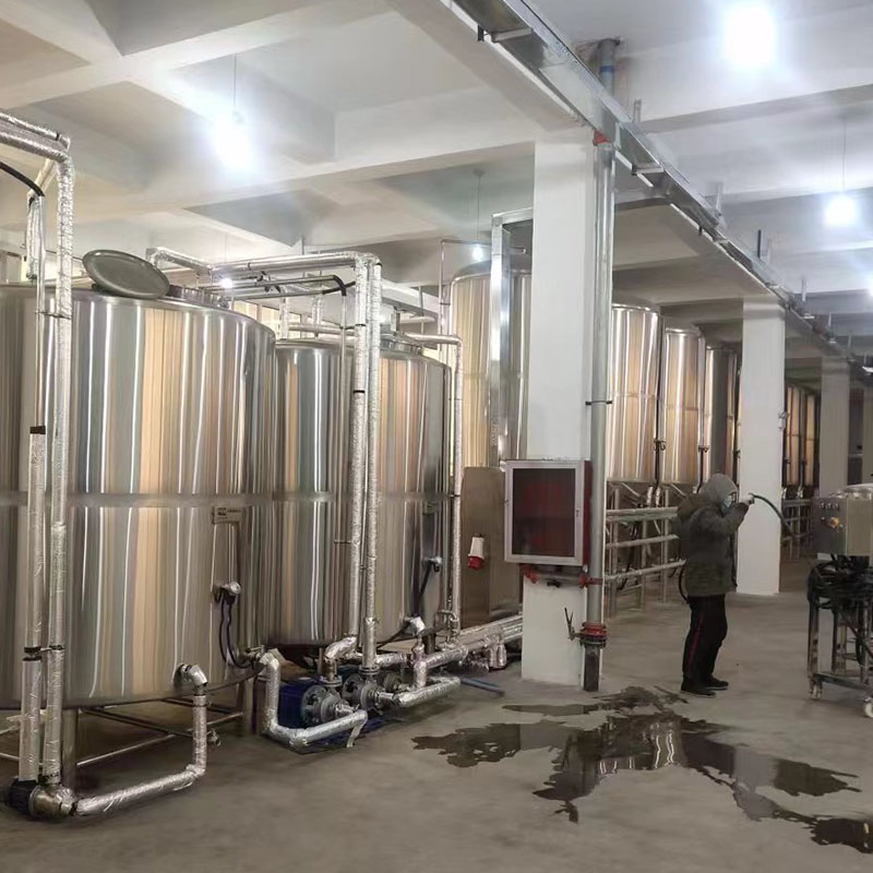 德保精酿啤酒设备